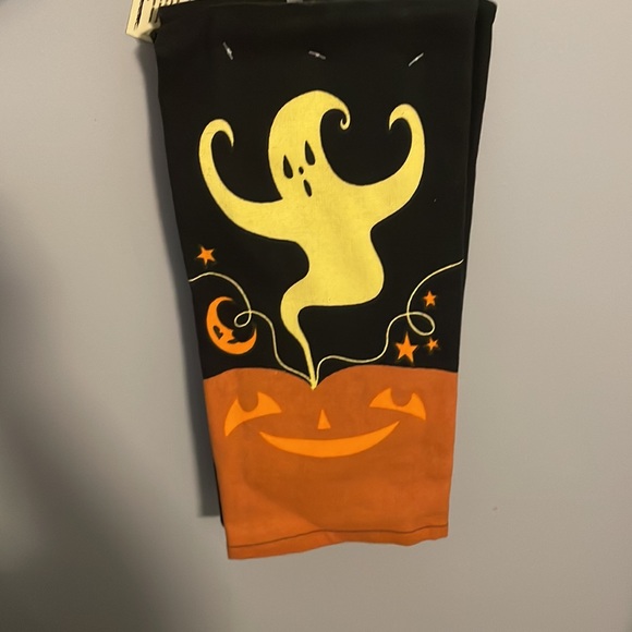 New kitchen towels - Picture 2 of 3